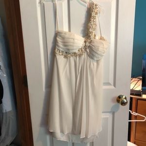 Ivory Dress with One Shoulder Gold Detailed Stap